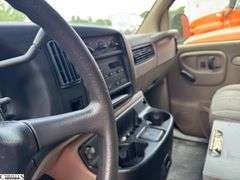 2001  GMC  Savana • Towed • Will Jump Start