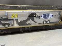 Brookfield Collectors Guild Dupont Jurassic Park Jeff Gordon Show Car Trailer - 29.5" of box