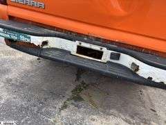 2005  GMC  Sierra • Towed • Will NOT Jump