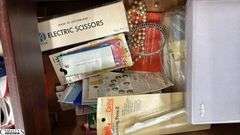 Strømmen Bruk Sewing Box with Sewing Supplies, Weiss Pinking Sheers, 20x12x23"