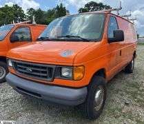 2006  FORD  E-350 • Driven