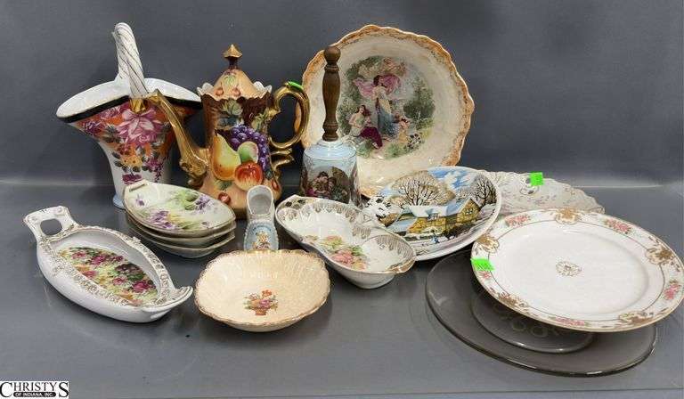 Nippon Dishes, Lefton and Others, Tea Pot 8.5" image