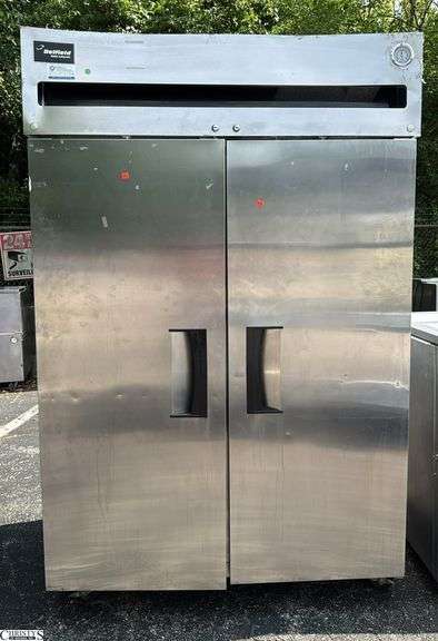 Delfield Double Door Refrigerator 6000Xl Damaged 51x33x80" image