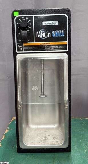 Mix 'n Chill Hamilton Beach Commercial Drink Mixer 26" image