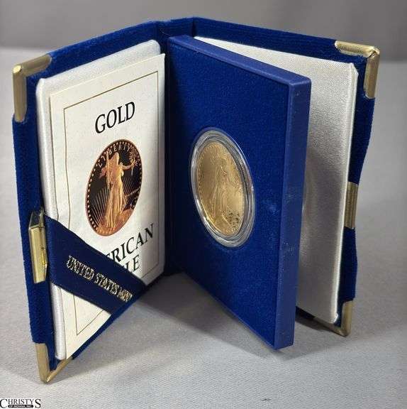 Gold American Eagle One Ounce Bullion Coin in Box image