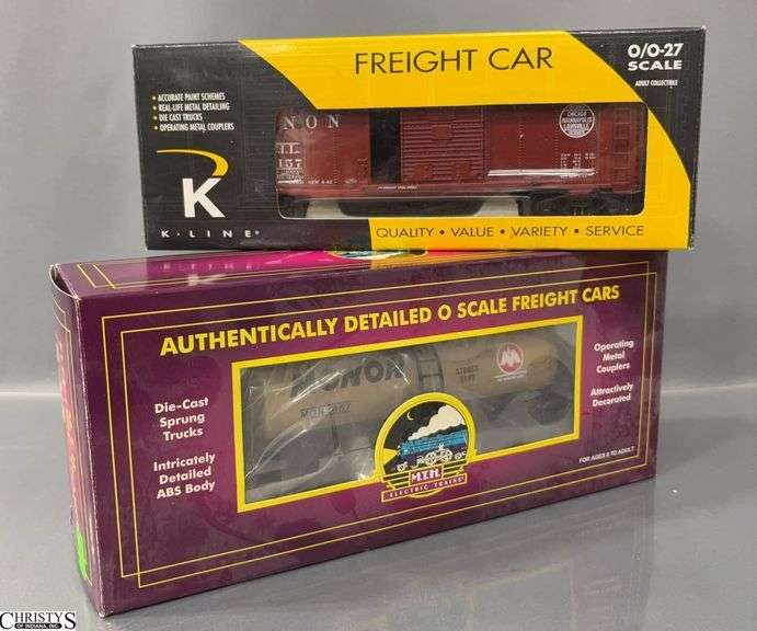 MTH Monon 8000 Gallon Tank Car and CIL Boxcar 9157 image