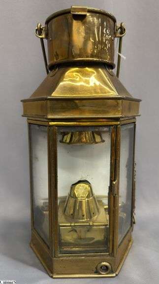 Bulpit and Sons Style Brass Ship Deck Lantern 8.25"x6"x16" image