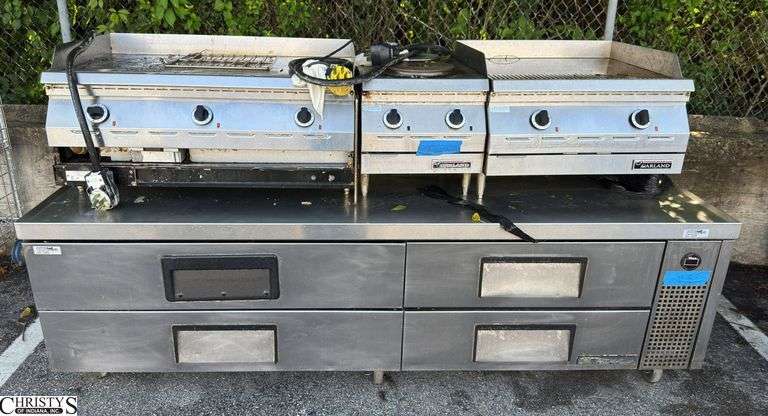 True 4 Drawer Stainless, Garland 24" Griddle, 15" 2 Burner, 36" Flattop image