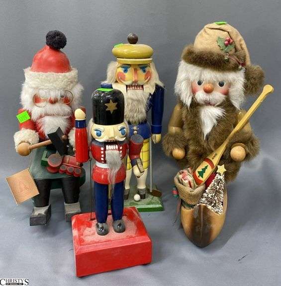 4 Nutcrackers Tallest on Canoe 15", Musical, Dusty image