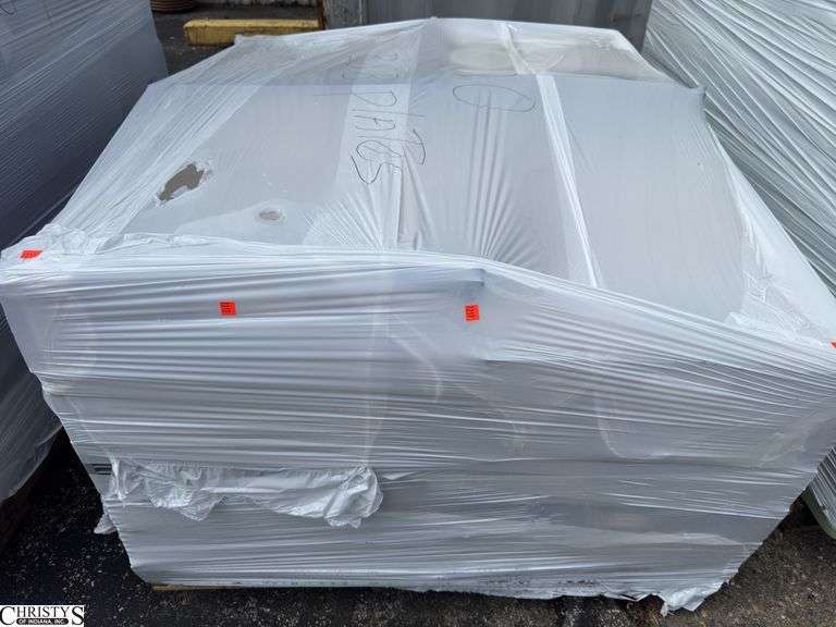 Pallet of Saucers image
