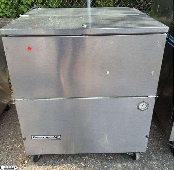 Beverage Air Cooler 34x31x40" image