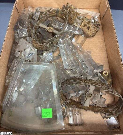 Antique Girandole Parts and Pieces, Prisms - 5.5" of largest prism image