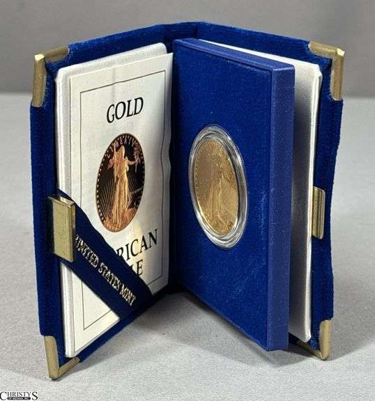 Gold American Eagle One Ounce Bullion Coin in Box image