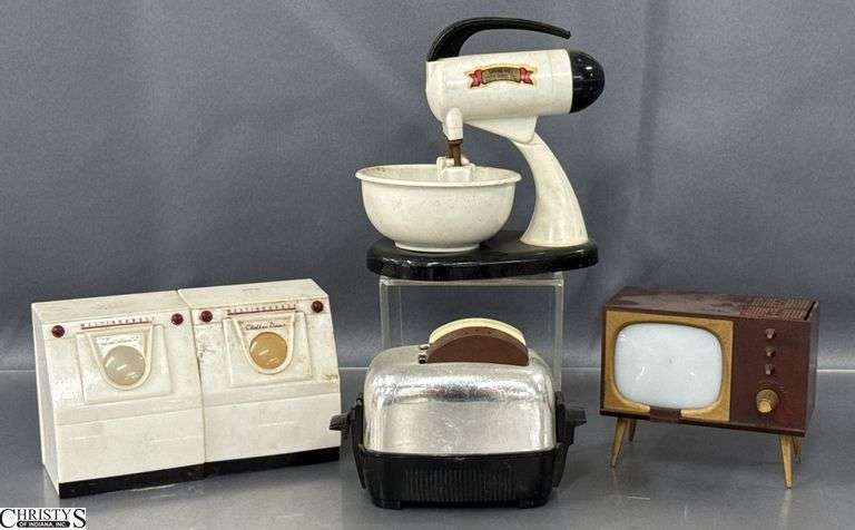 Vintage MCM Style Salt and Peppers image