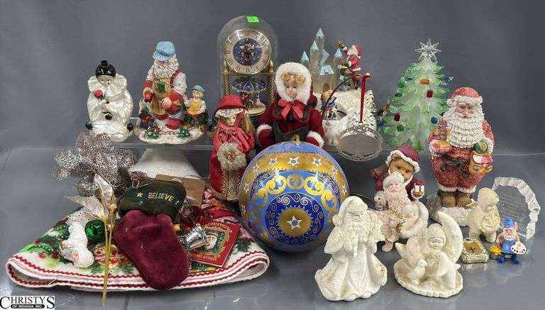 Christmas Decor, Snowbabies, Nutcracker Clock, Bears, Santas image