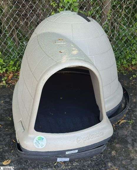 Dog House with Hole in Top image