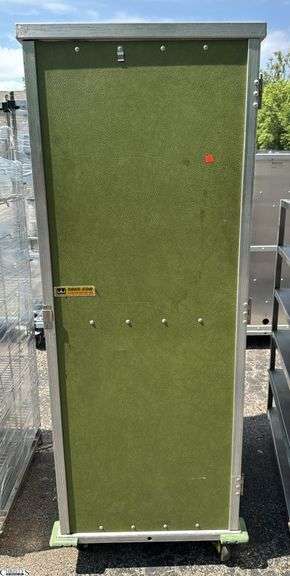 Cres Cor Crown X Tray Transport 26x31x70" image