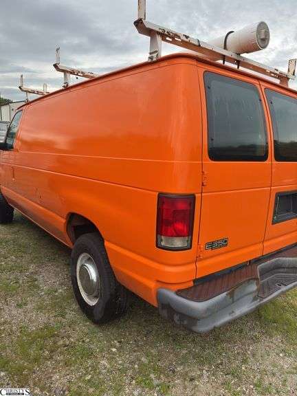 2004  FORD  E-350 • Driven