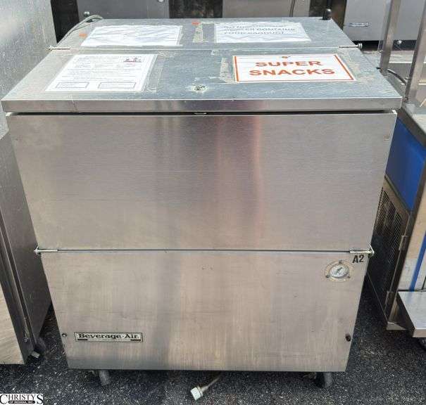 Beverage Air Cooler 34x31x40" image