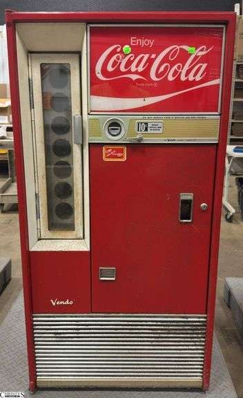 Vendo Coca-cola machine untested 22x28x53 NO KEYS image