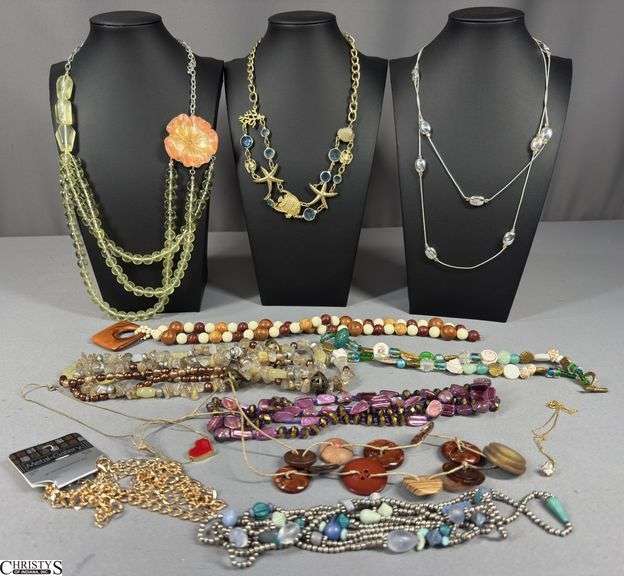 12 Costume Jewelry Necklaces / Chains image