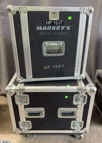 Pair of AV Road Cases Largest 27x21x25 image
