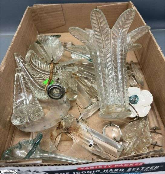 Prisms, Glass Plumes, Misc Glass Lamp Parts - 5" of largest image