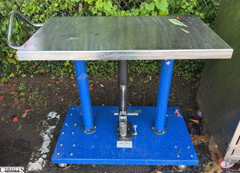 Vestil Lift Table Untested 40x21x36 image