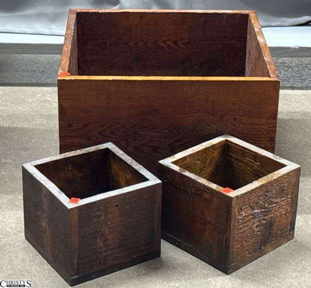 3 Wooden Boxes Largest 20x20x13 image