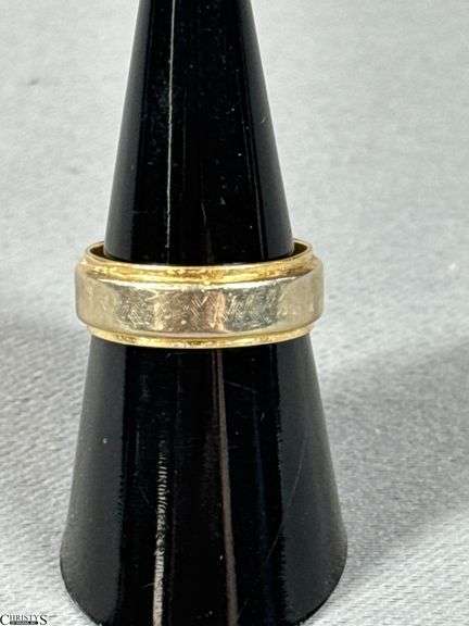 14K Yellow Gold Band image