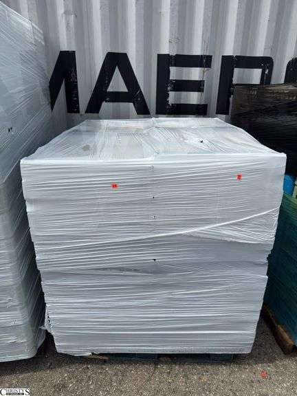 Pallet of Dinner Plates image