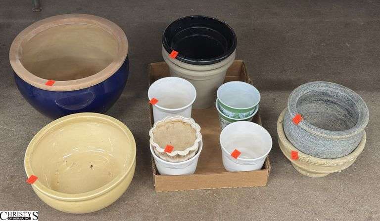 13 Flower Planters 3 Are Plastic, Largest Ceramic 11.5x8" Tall image