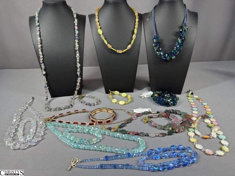 9 Matching Necklace and Bracelet Sets image