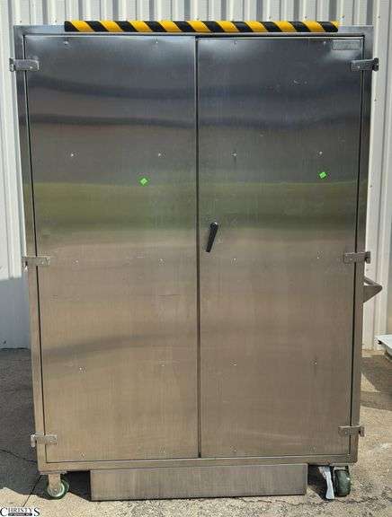 2 Door Metal Cabinet on Wheels 58x53x76 image