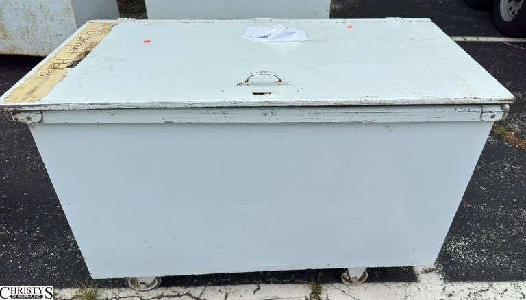 Metal Rolling Dishware Container with Dishware See Photos For Contents 50x27x33 image