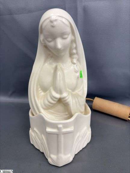 Haegar Madonna Lighted Pottery Planter - 11" image