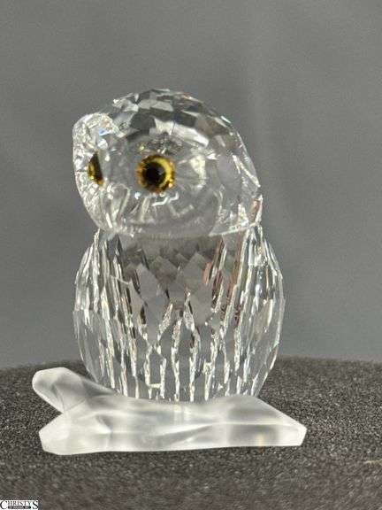 Swarovski Owl image