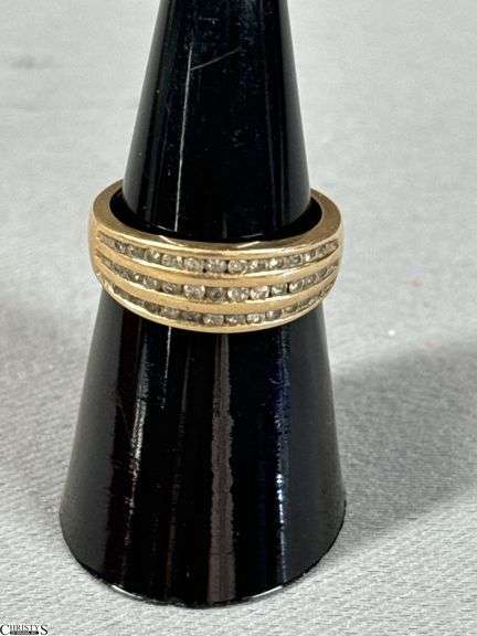 10K Yellow Gold and Diamond Band image