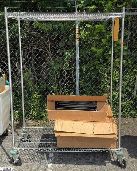 Metal Rolling Rack 48x24x68" with Warmer Racks image