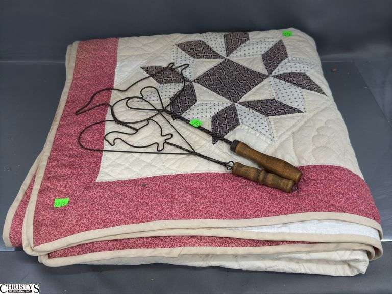 Handmade Quilt, 2 Small Decorative Rug Beaters - 80x80 image