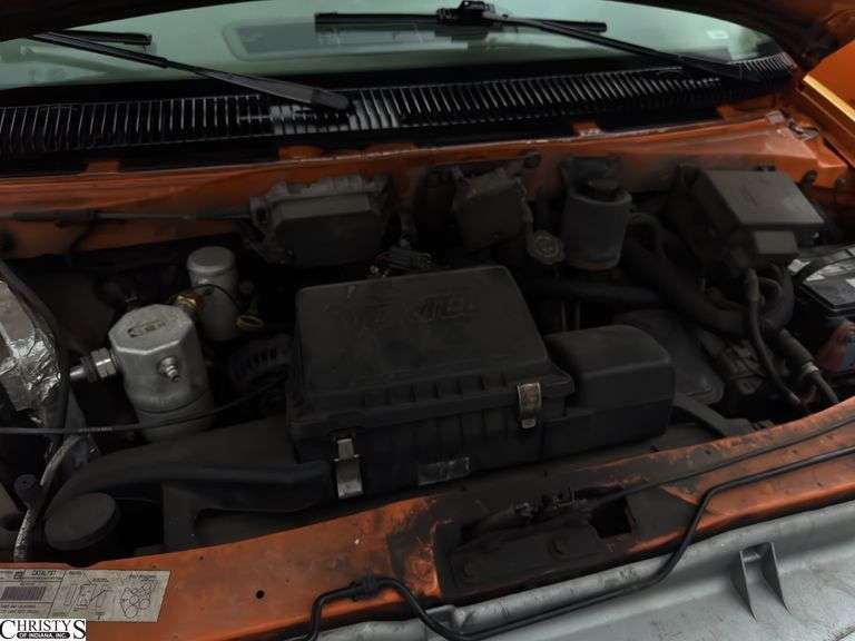 2001  GMC  Safari • Driven