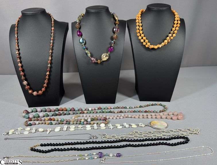 12 Costume Jewelry Necklaces / Chains image