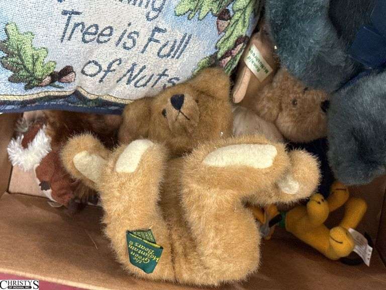 SKID of Plush Animals, Ty, Boyd's, Vintage, Larger and Minis, SKID is Not Included