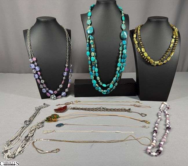 12 Costume Jewelry Necklaces / Chains image