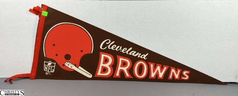 Cleveland Browns NFL Pennant Date Believed to be 1967 But It Is Wearing Off.  There are some small holes in the felt.  See Photo image
