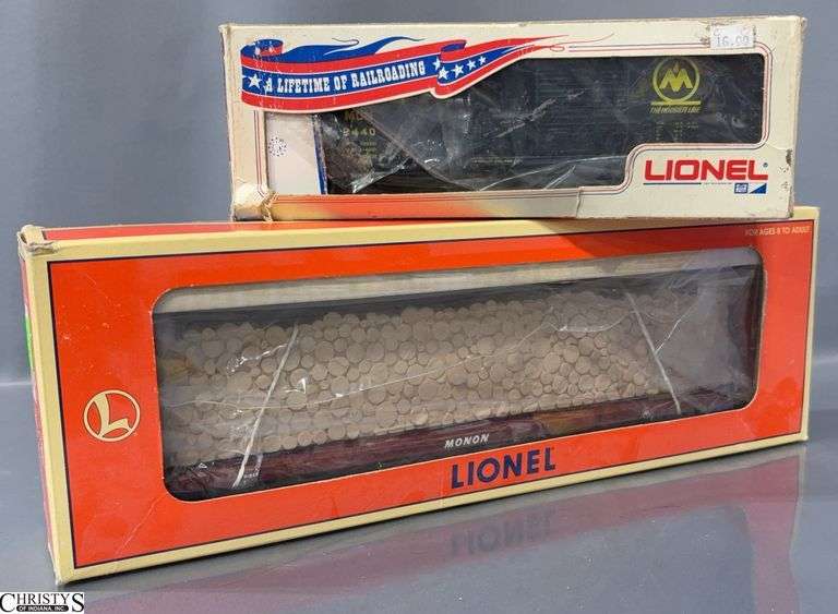 Monon Boxcar and Monon Bulkhead Flat Car with Wood Load (Wrong Box) image