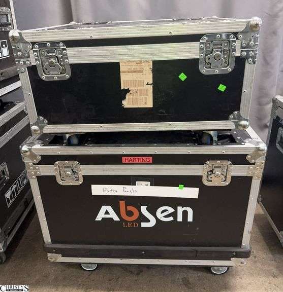 Pair of AV Road Cases Largest 35x23x29 image
