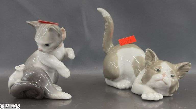 2 Lladro Cat Figurines 4" Tall to Tail image