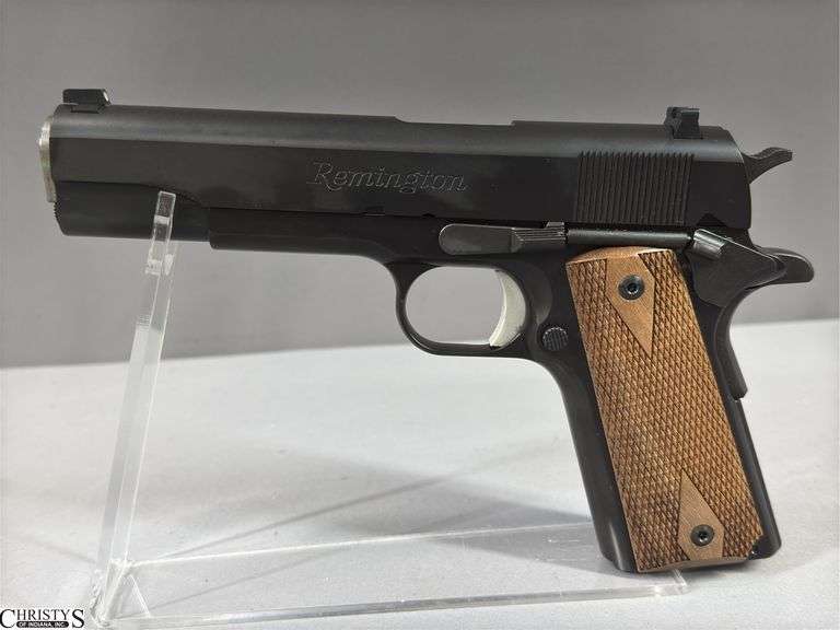 Remington 1911 R1 Pistol cal. 45 Auto SN: RHN83067A with Manual, Black Nylon Holster and Gun Pouch.  No Magazine image