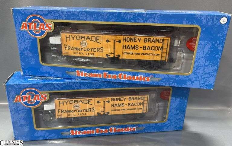 2 Atlas Steam Era Classics, 3 Rail Hygrade 36' Wood Reefer Cars, #3001412-2 & 2 image